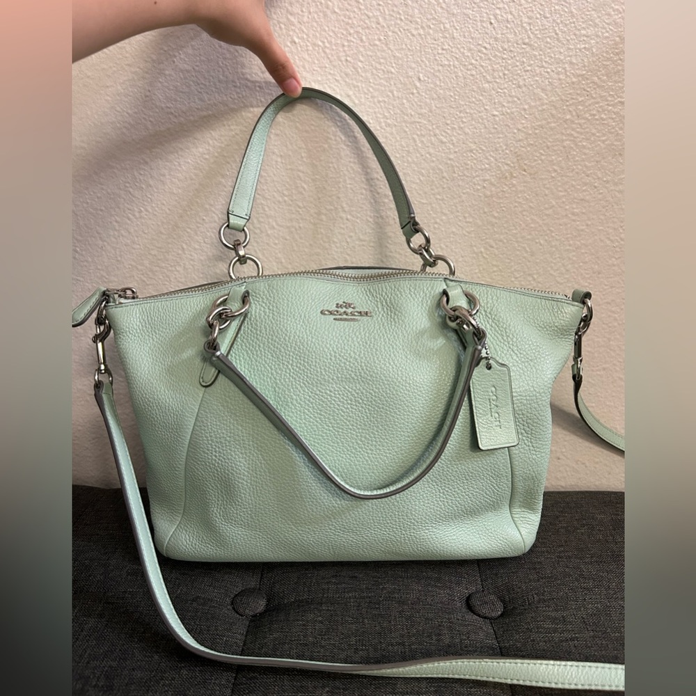 Coach Mint Green Leather Handbag
KELSEY SATCHEL IN PEBBLE LEATHER - Picture 2 of 10